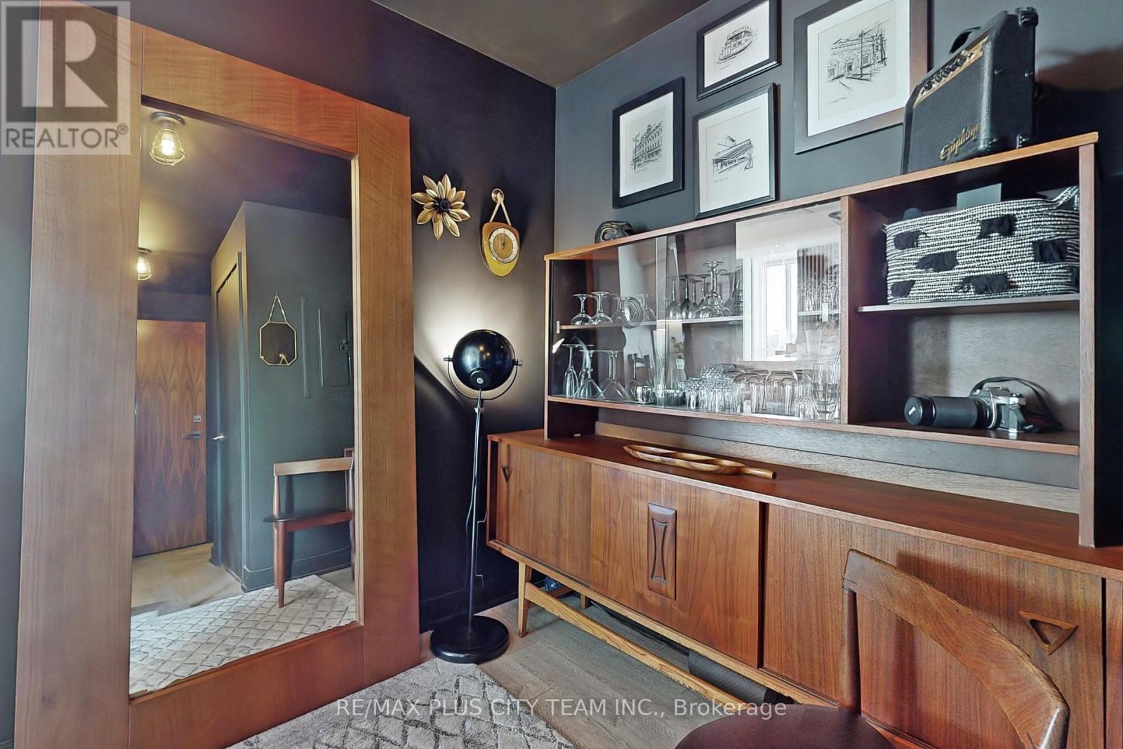 807 - 25 Baseball Place, Toronto, Ontario  M4M 0E7 - Photo 13 - E12653810