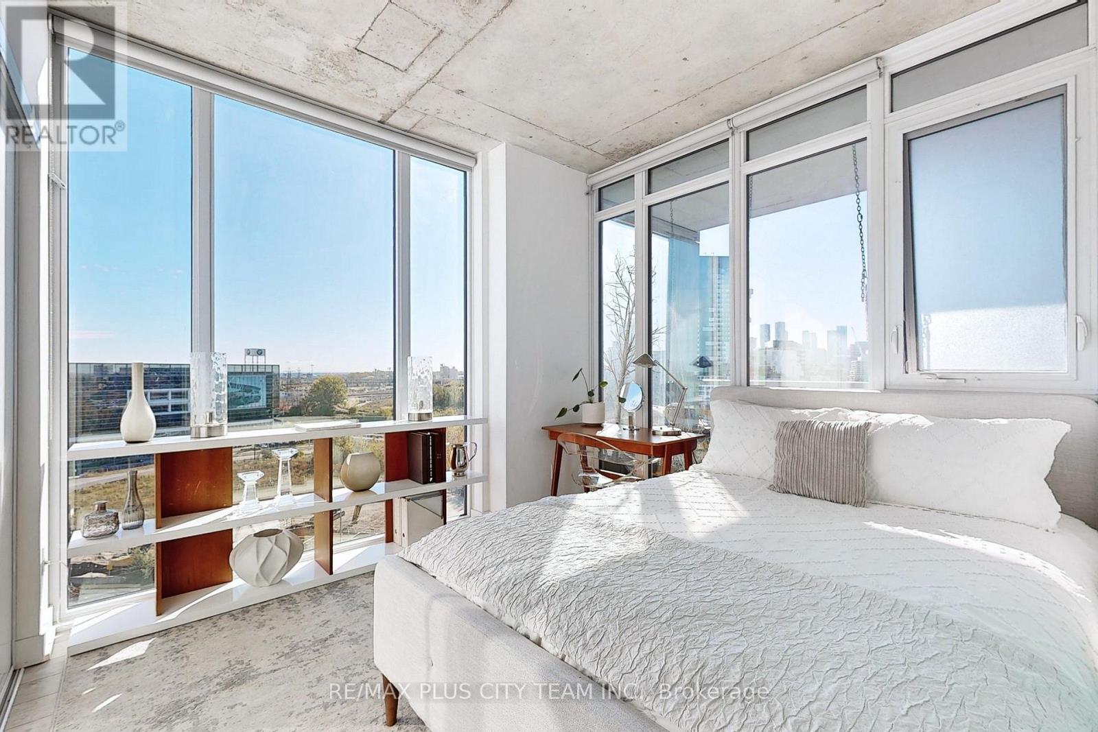 807 - 25 Baseball Place, Toronto, Ontario  M4M 0E7 - Photo 18 - E12653810