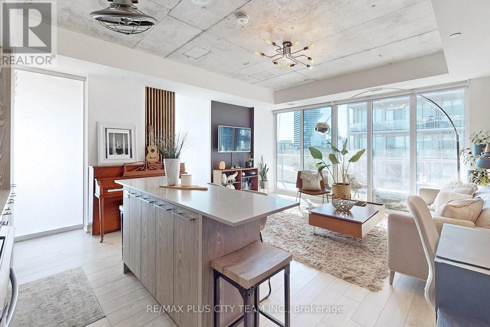 807 - 25 Baseball Place, Toronto, Ontario  M4M 0E7 - Photo 9 - E12653810