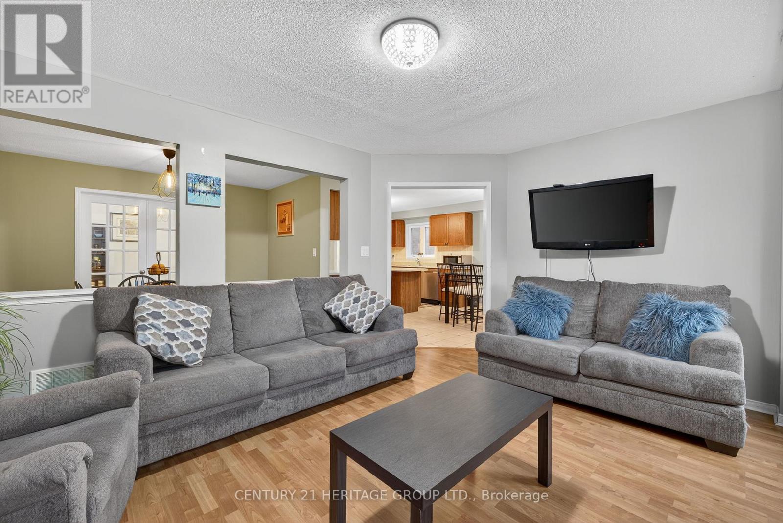 5 Booth Street, Bradford West Gwillimbury (Bradford), Ontario  L3Z 0A3 - Photo 15 - N12653786