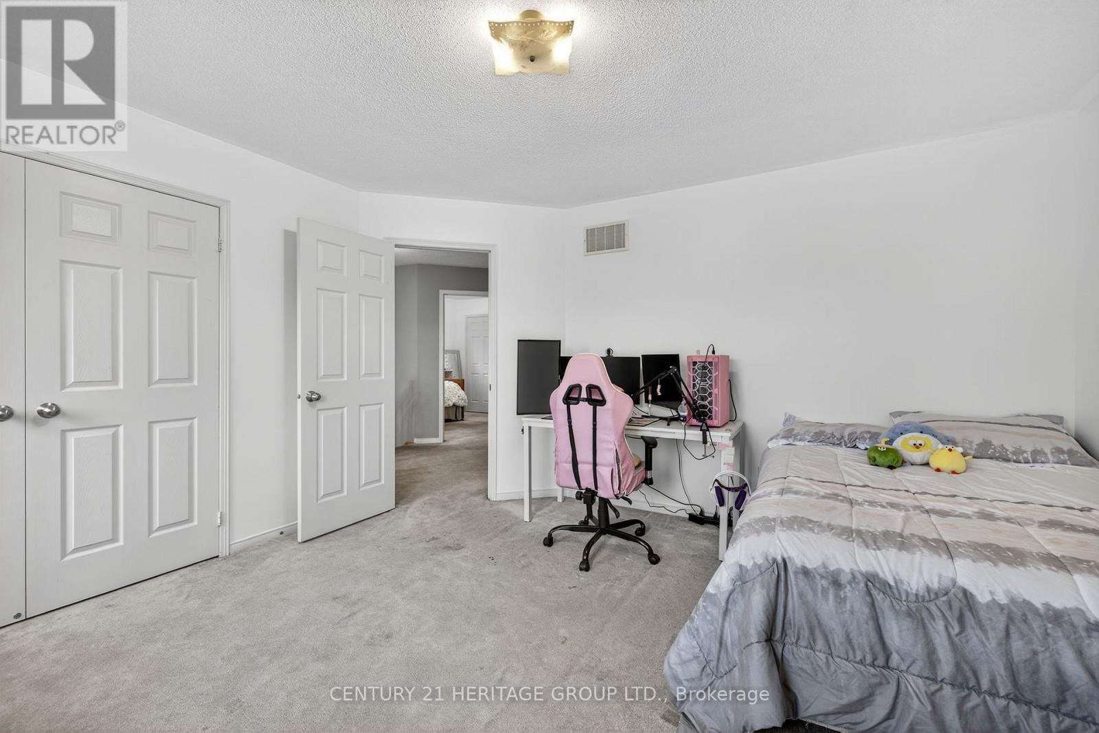 5 Booth Street, Bradford West Gwillimbury (Bradford), Ontario  L3Z 0A3 - Photo 21 - N12653786