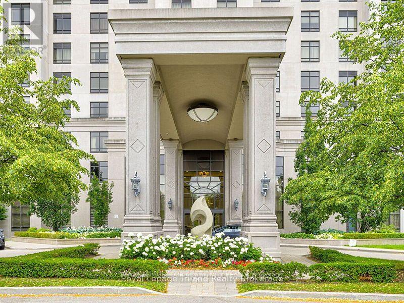 814 - 9245 Jane Street, Vaughan, Ontario  L6A 0J9 - Photo 2 - N12653804