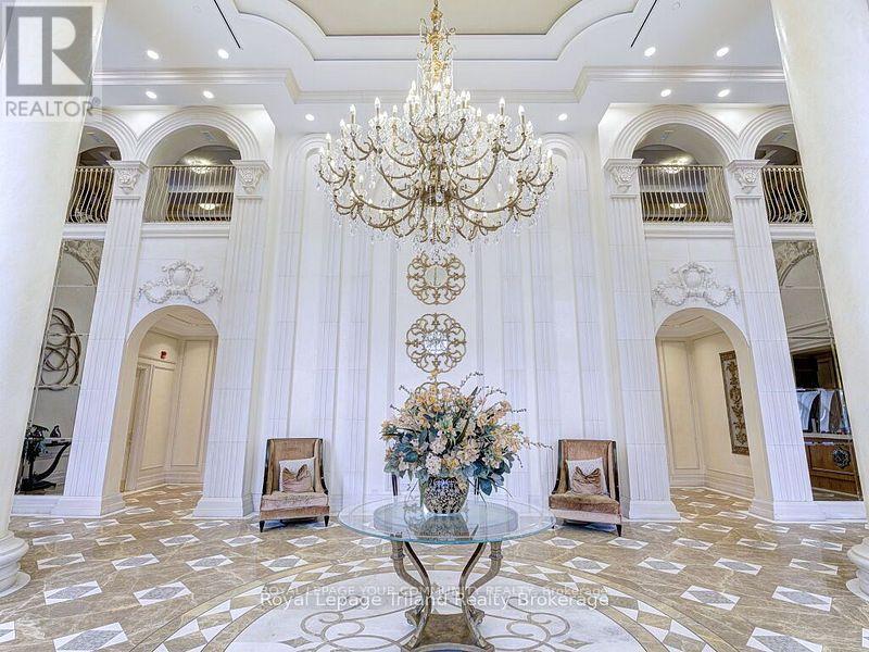 814 - 9245 Jane Street, Vaughan, Ontario  L6A 0J9 - Photo 3 - N12653804