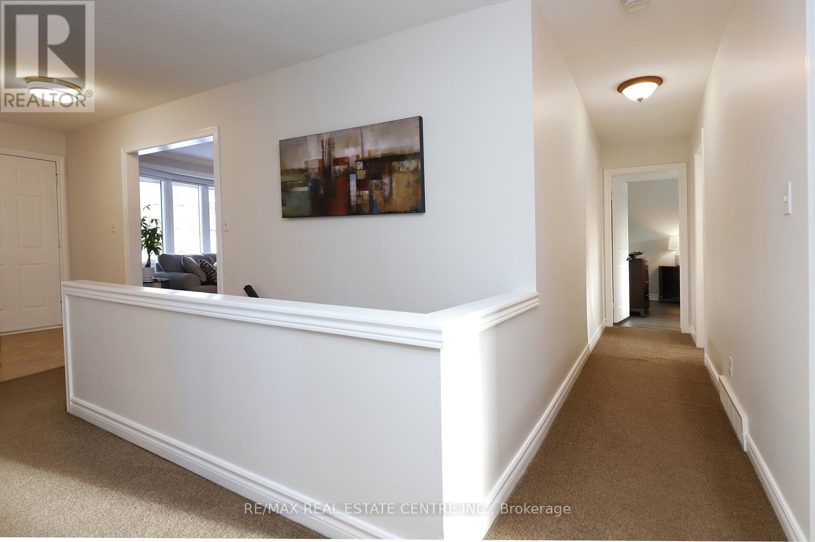 284 Ridge Drive, Milton, Ontario  L9T 1X3 - Photo 22 - W12653802