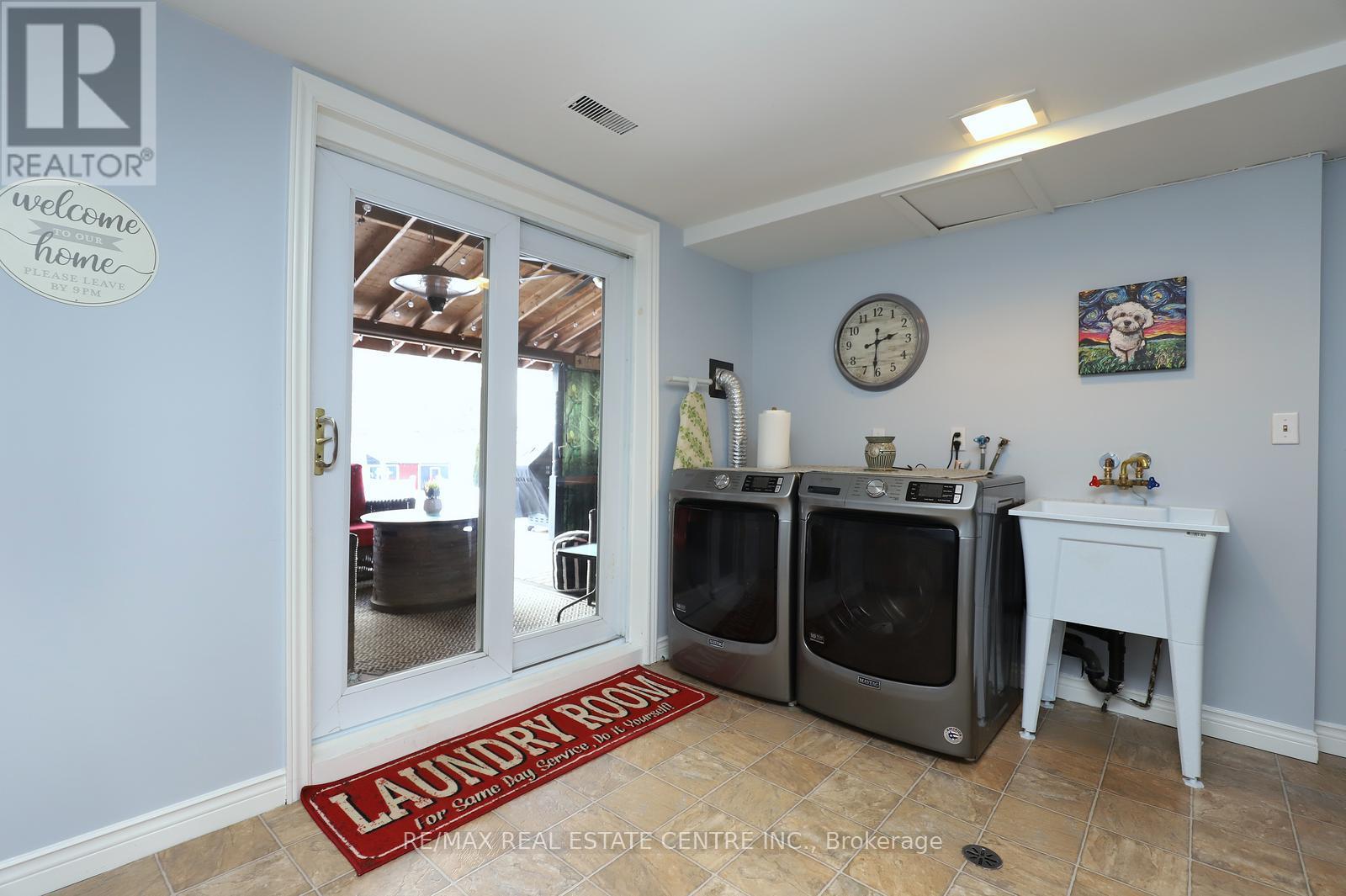 284 Ridge Drive, Milton, Ontario  L9T 1X3 - Photo 31 - W12653802