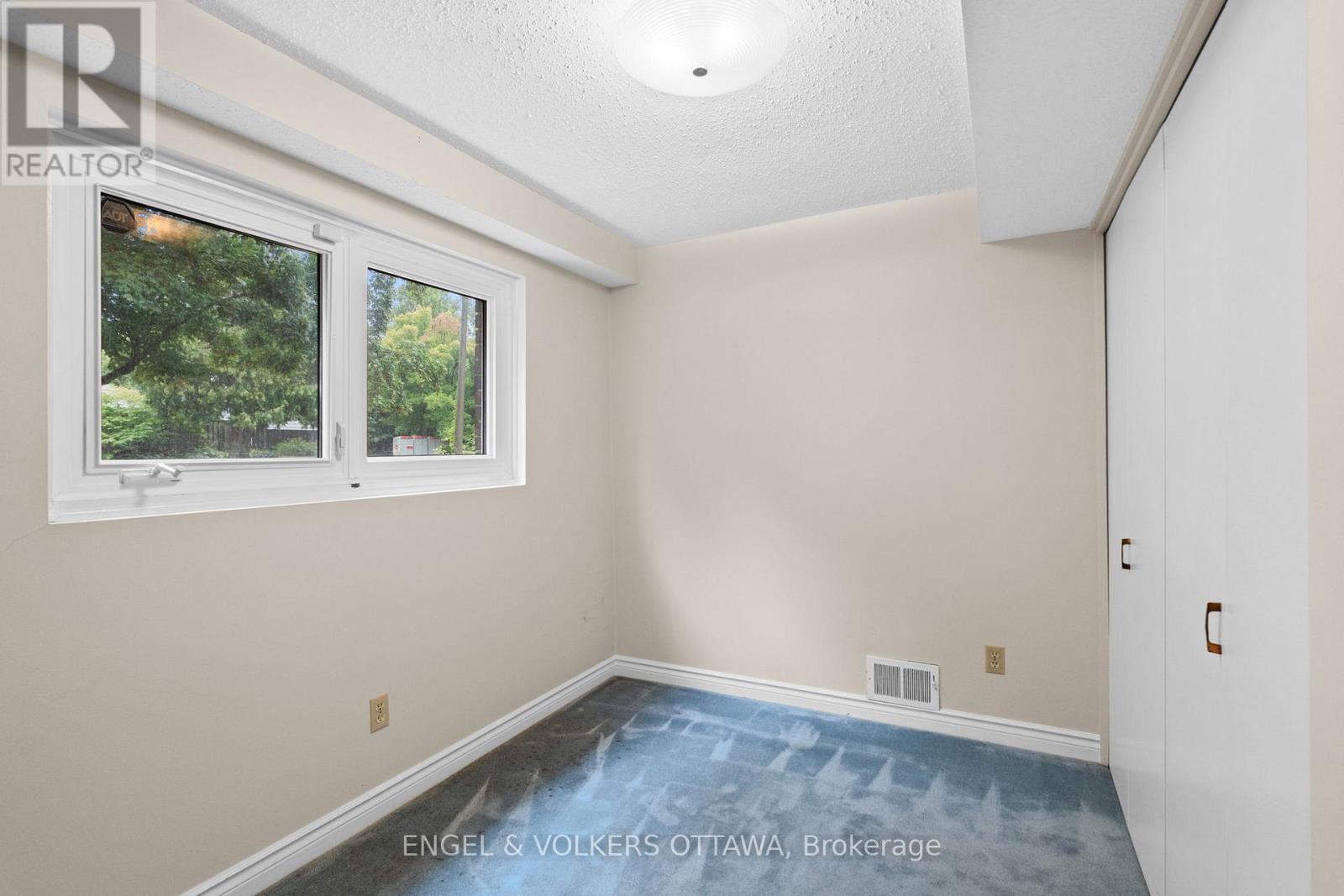 3348 Kodiak Street, Ottawa, Ontario  K1V 7S8 - Photo 39 - X12631662