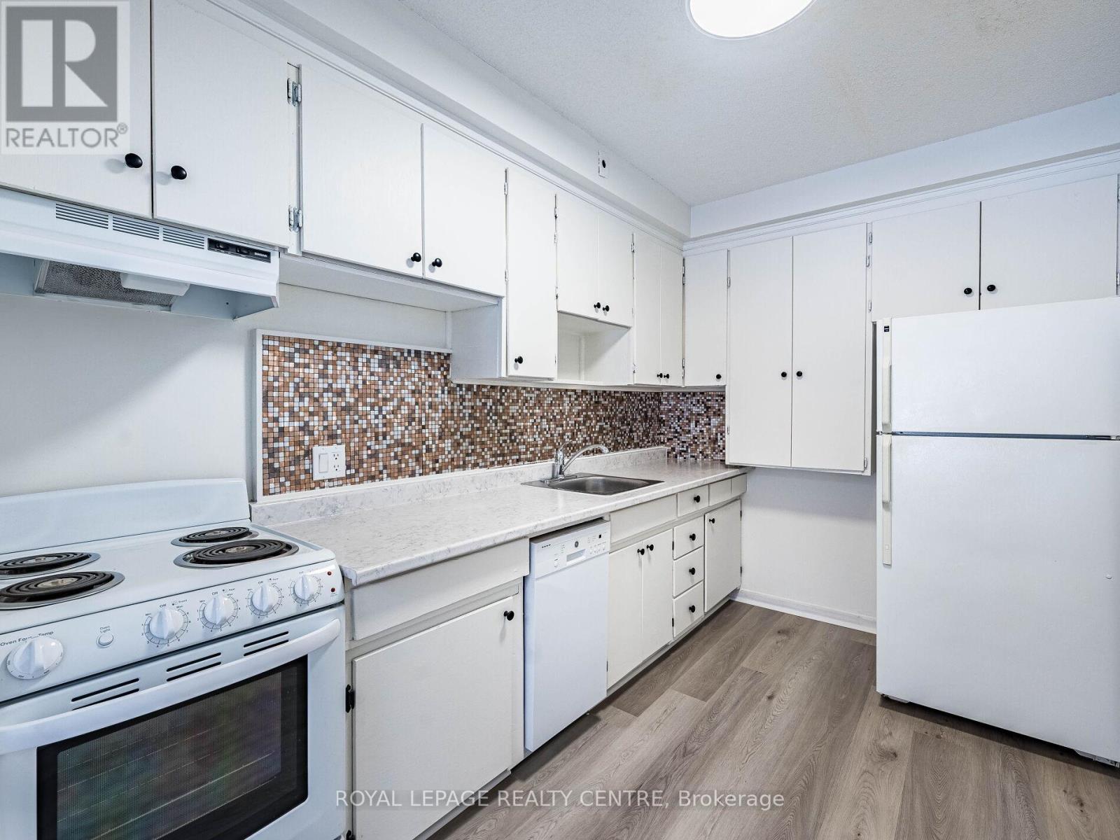 Apt. #1 - 341 Sheppard Avenue E, Toronto, Ontario  M2N 3B3 - Photo 11 - C12652896