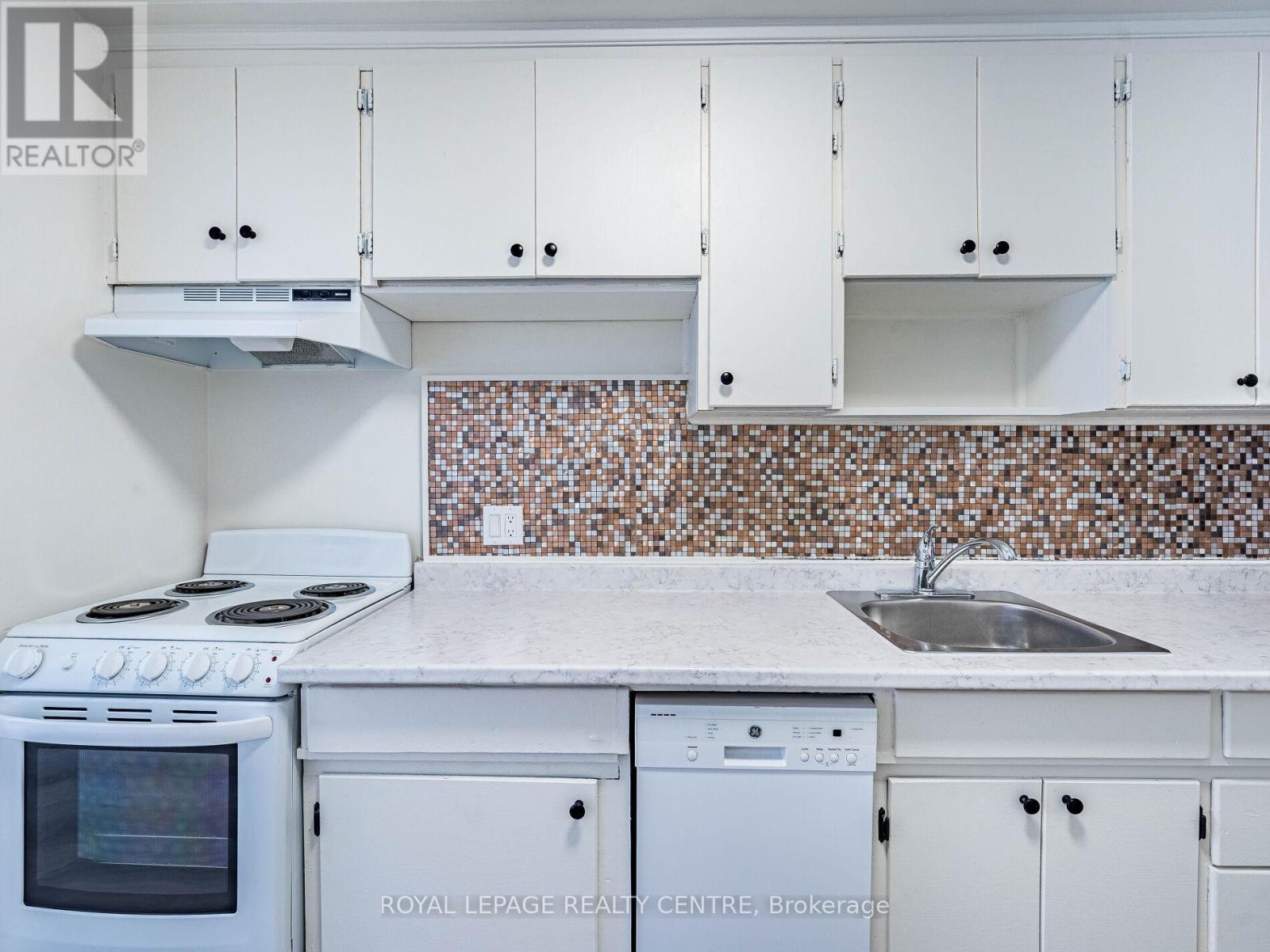 Apt. #1 - 341 Sheppard Avenue E, Toronto, Ontario  M2N 3B3 - Photo 12 - C12652896