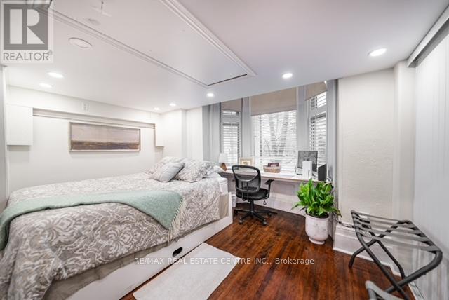 A - 68 Scott Street, Brampton, Ontario  L6V 1S3 - Photo 12 - W12653316