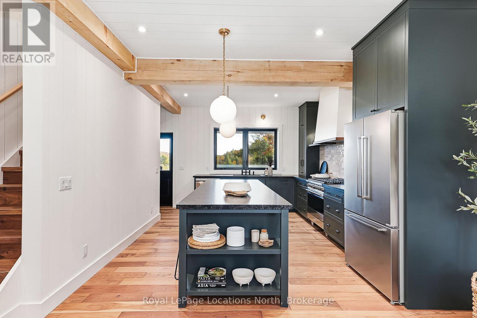 635019 Pretty River Road, Blue Mountains, Ontario  L0M 1P0 - Photo 10 - X12653856