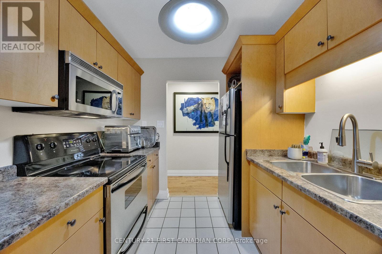 202 - 275 Queens Avenue, London East, Ontario  N6B 1X2 - Photo 13 - X12653842