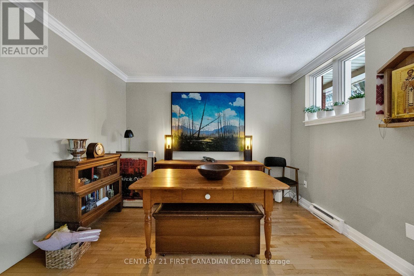 202 - 275 Queens Avenue, London East, Ontario  N6B 1X2 - Photo 17 - X12653842