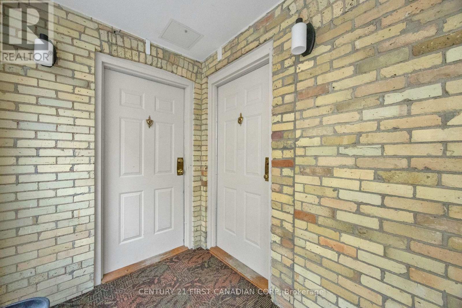 202 - 275 Queens Avenue, London East, Ontario  N6B 1X2 - Photo 4 - X12653842