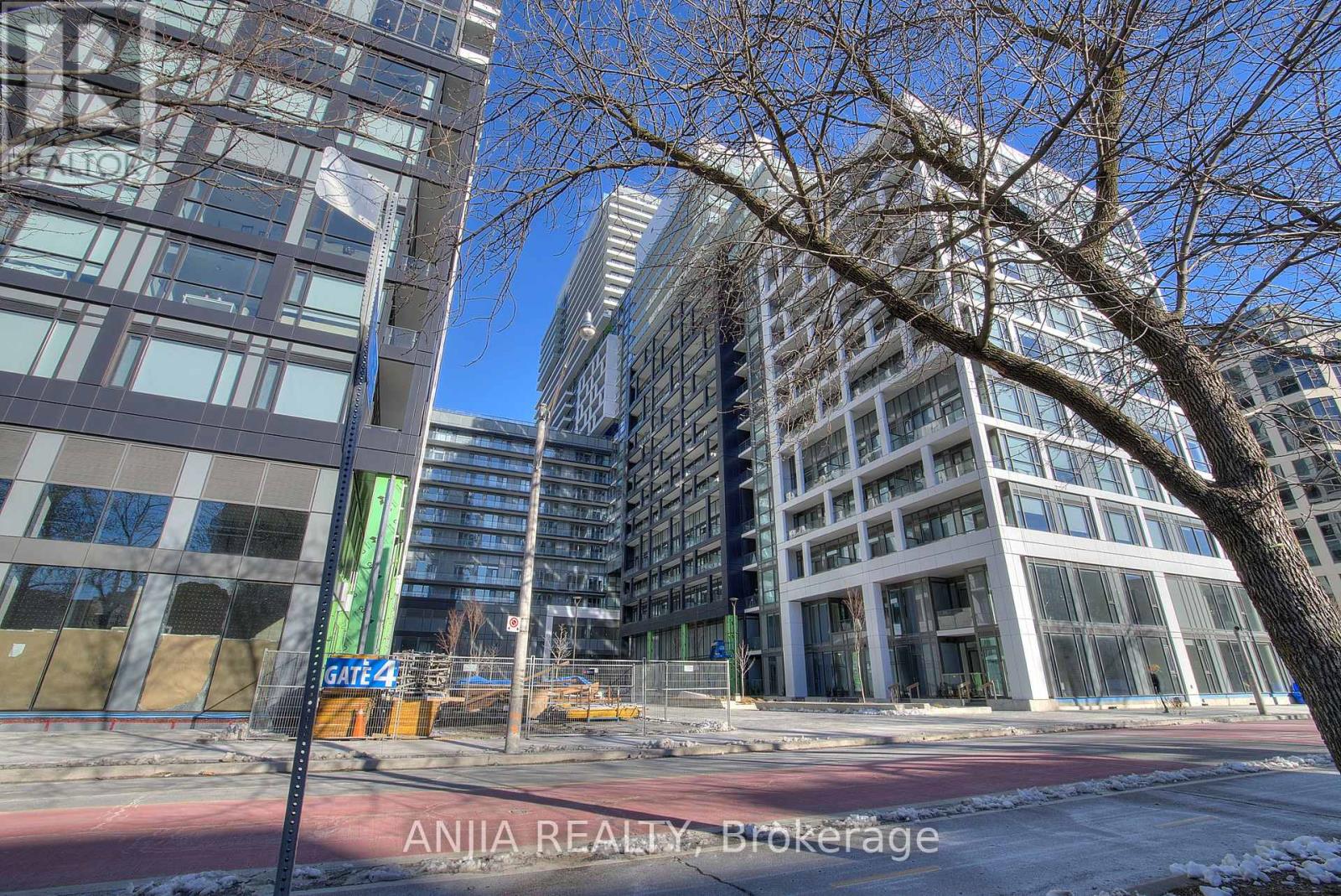 1528 - 70 Princess Street, Toronto, Ontario  M5A 0X6 - Photo 6 - C12653596