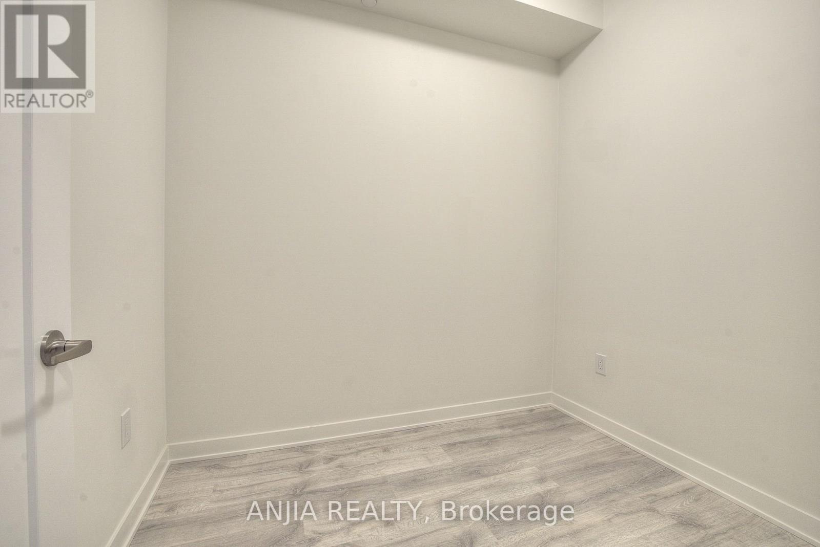 1528 - 70 Princess Street, Toronto, Ontario  M5A 0X6 - Photo 11 - C12653596