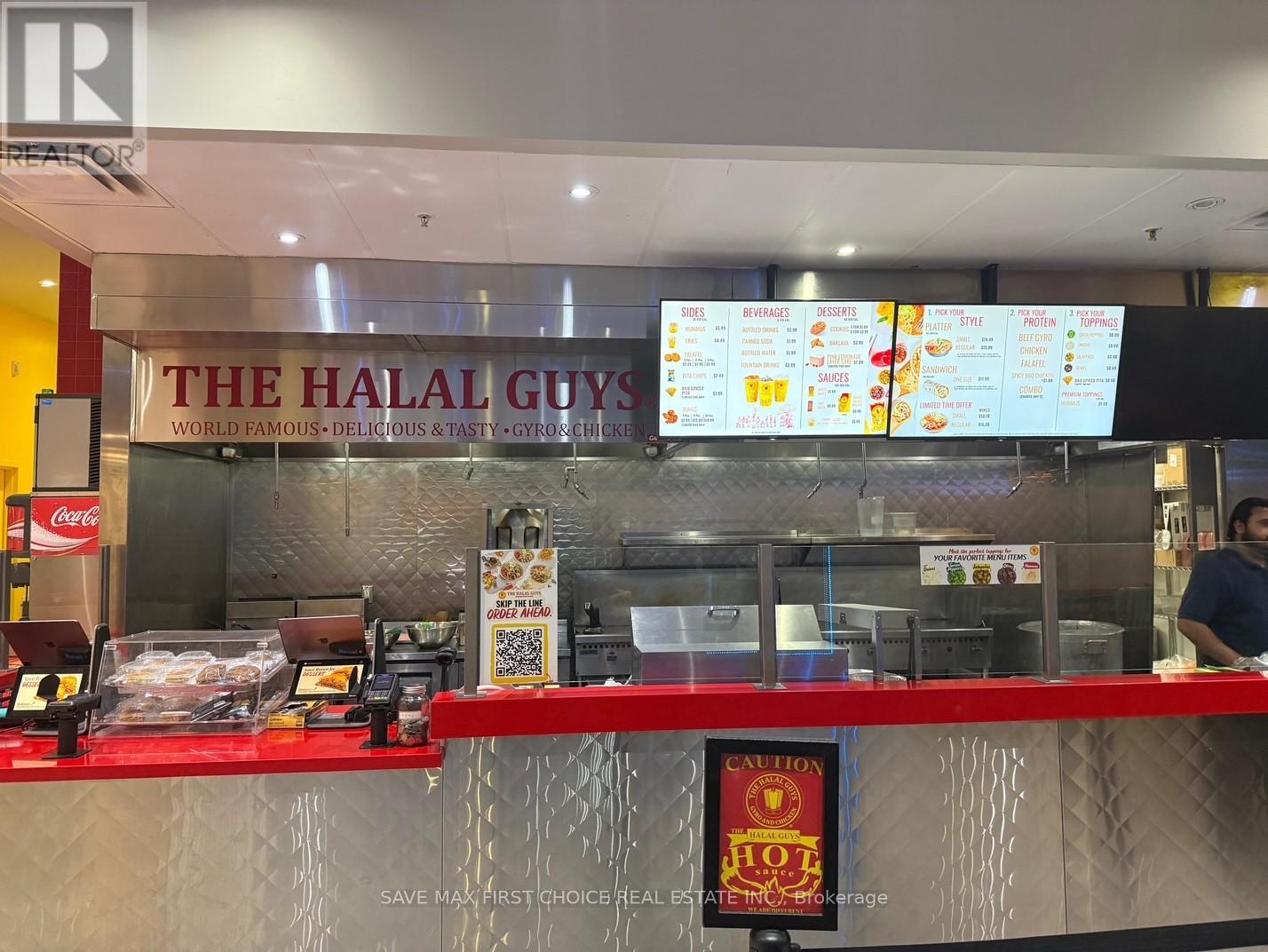 6 - 6045 Mavis Road, Mississauga, Ontario  L5R 4G6 - Photo 4 - W12649728