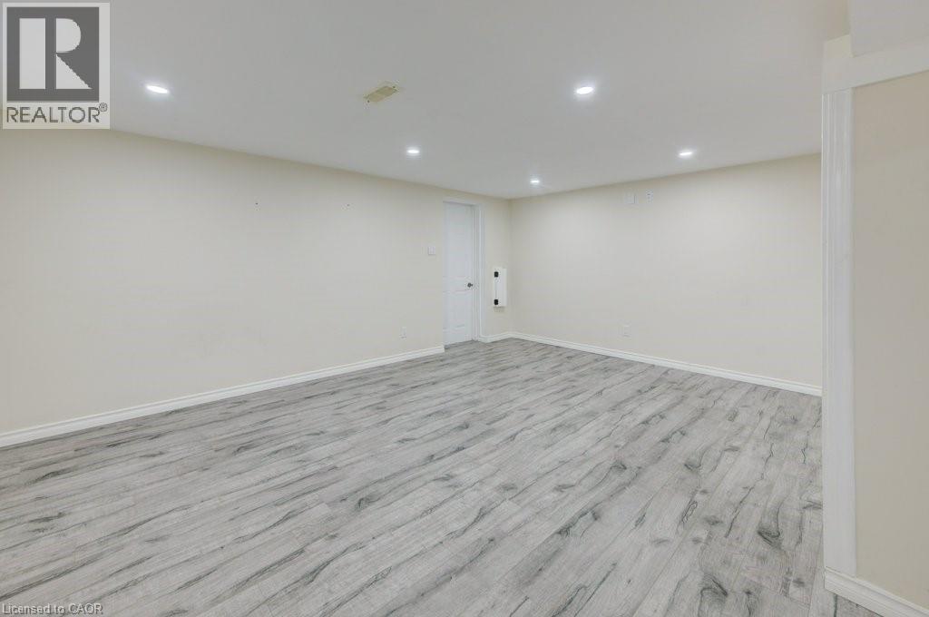 446 Kingsleigh Court, Milton, Ontario  L9T 1X8 - Photo 24 - 40795386