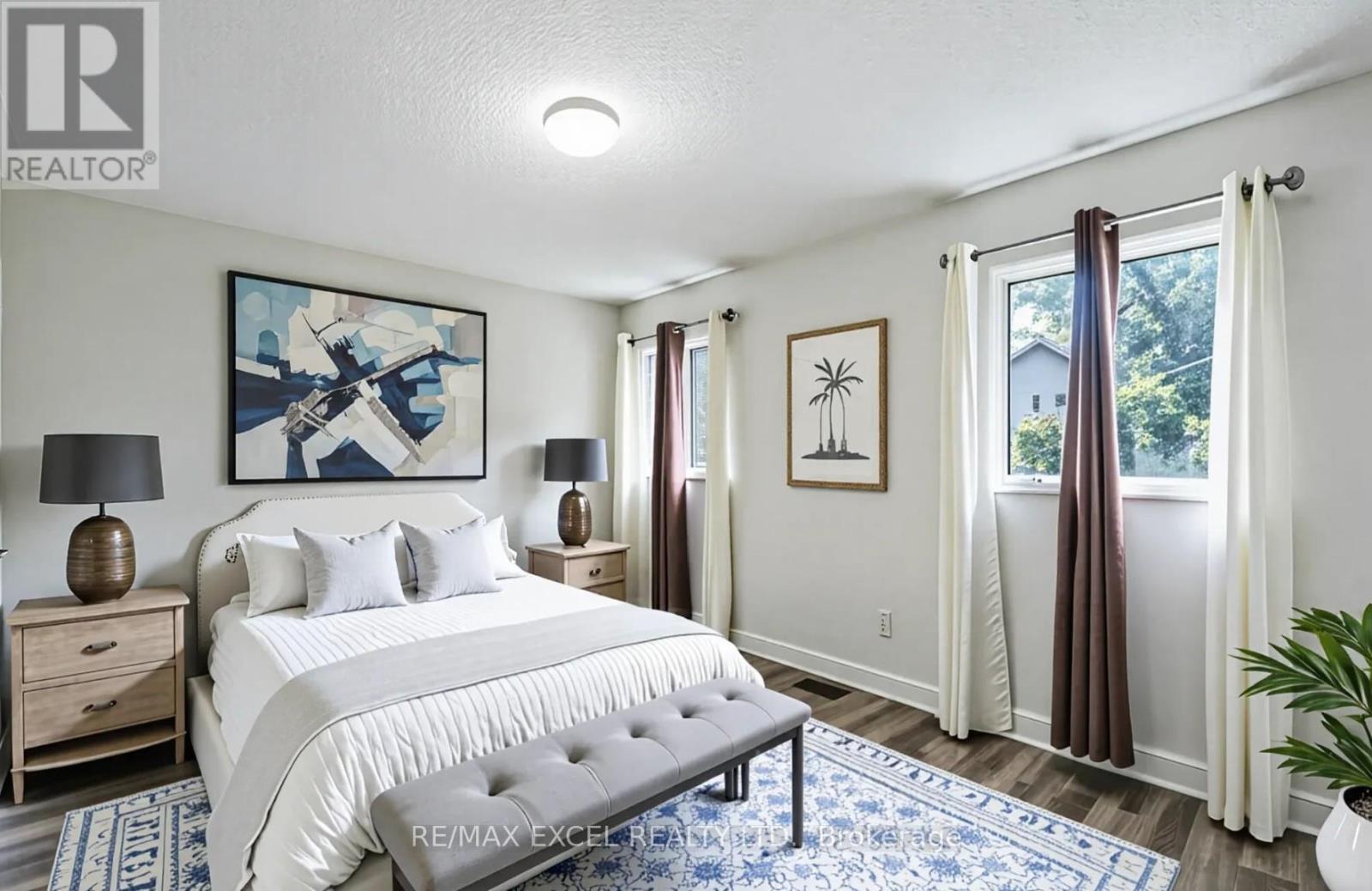 Main Level - 425 Elmwood Court, Oshawa, Ontario  L1G 7X8 - Photo 5 - E12653854