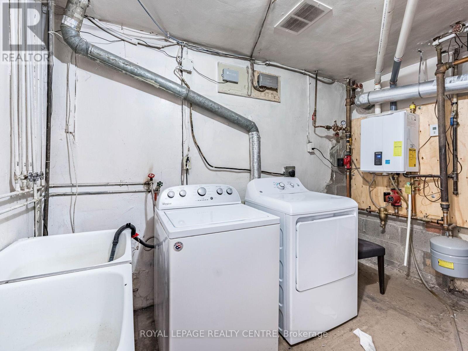 2 - 341 Sheppard Avenue E, Toronto, Ontario  M2N 3B3 - Photo 39 - C12652900