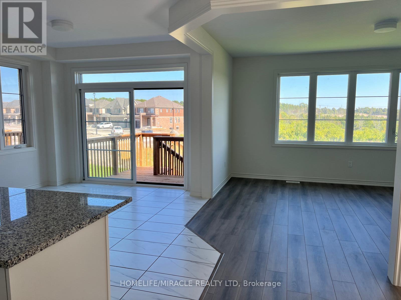 1004 Trailsview Avenue, Cobourg, Ontario  K9A 4K3 - Photo 14 - X12567034