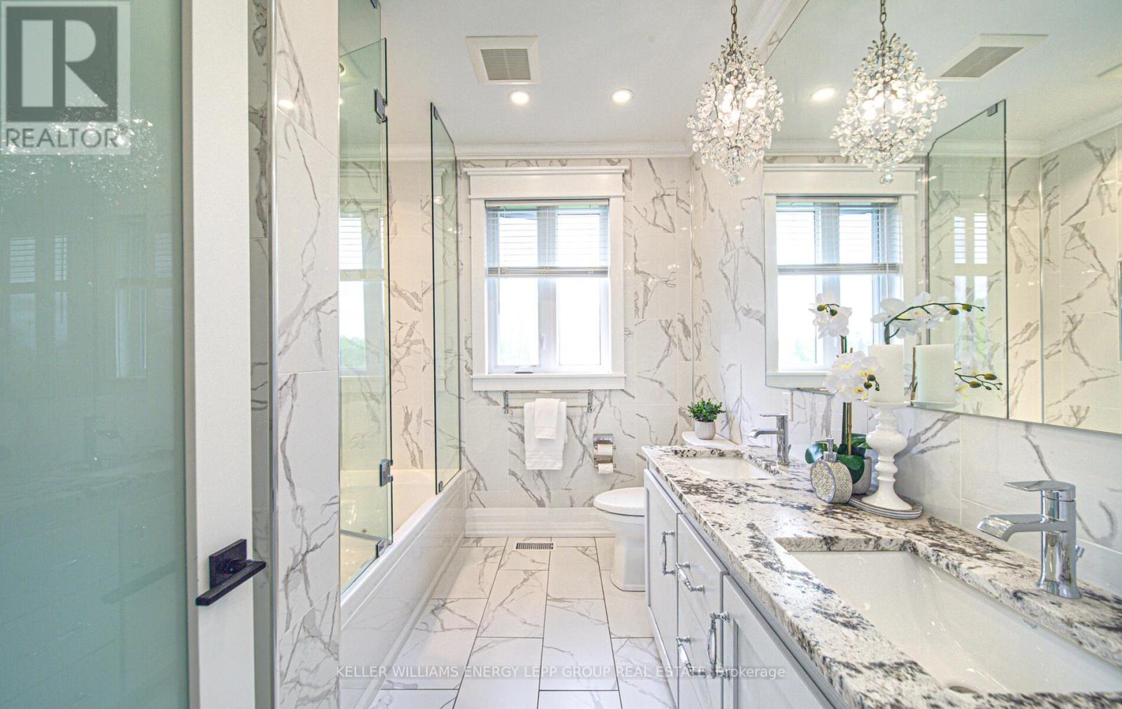 44 Ball Point Road, Kawartha Lakes, Ontario  K0M 2C0 - Photo 32 - X12542890