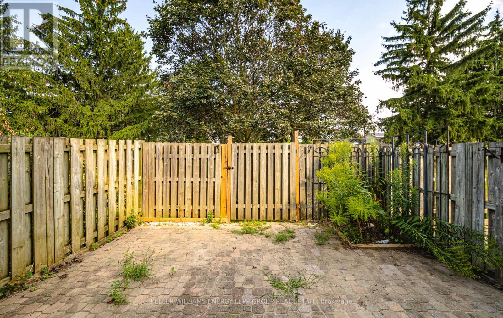 9 - 945 Burns Street W, Whitby, Ontario  L1N 6J5 - Photo 29 - E12626602