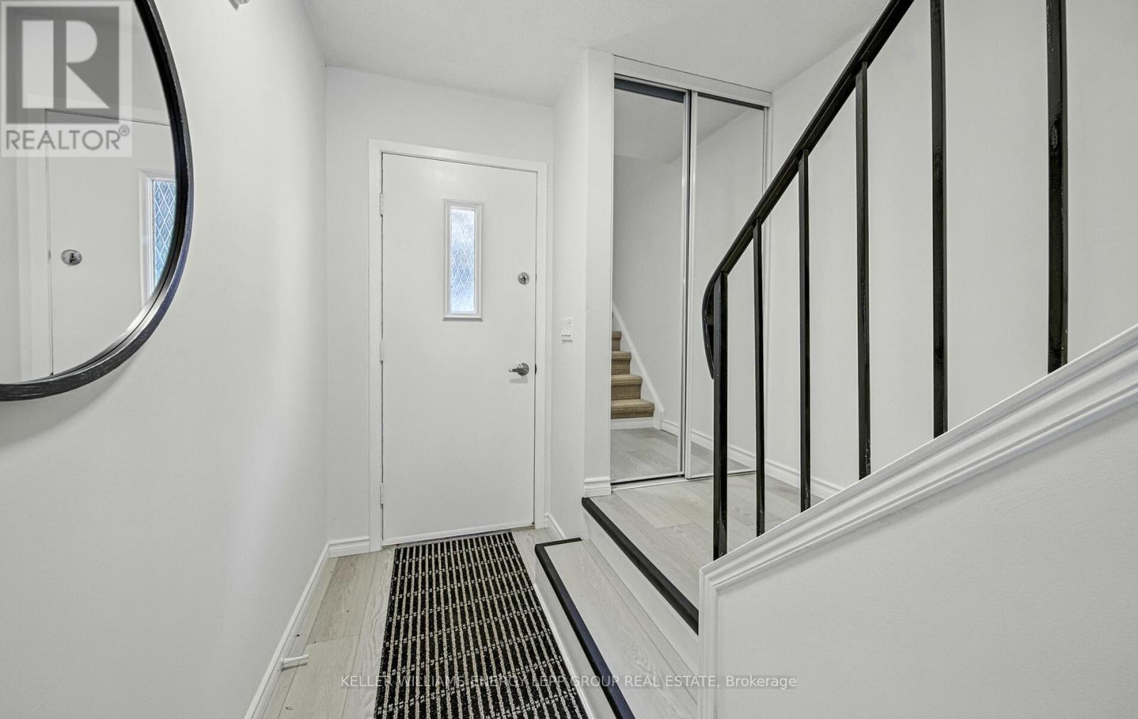 9 - 945 Burns Street W, Whitby, Ontario  L1N 6J5 - Photo 3 - E12626602