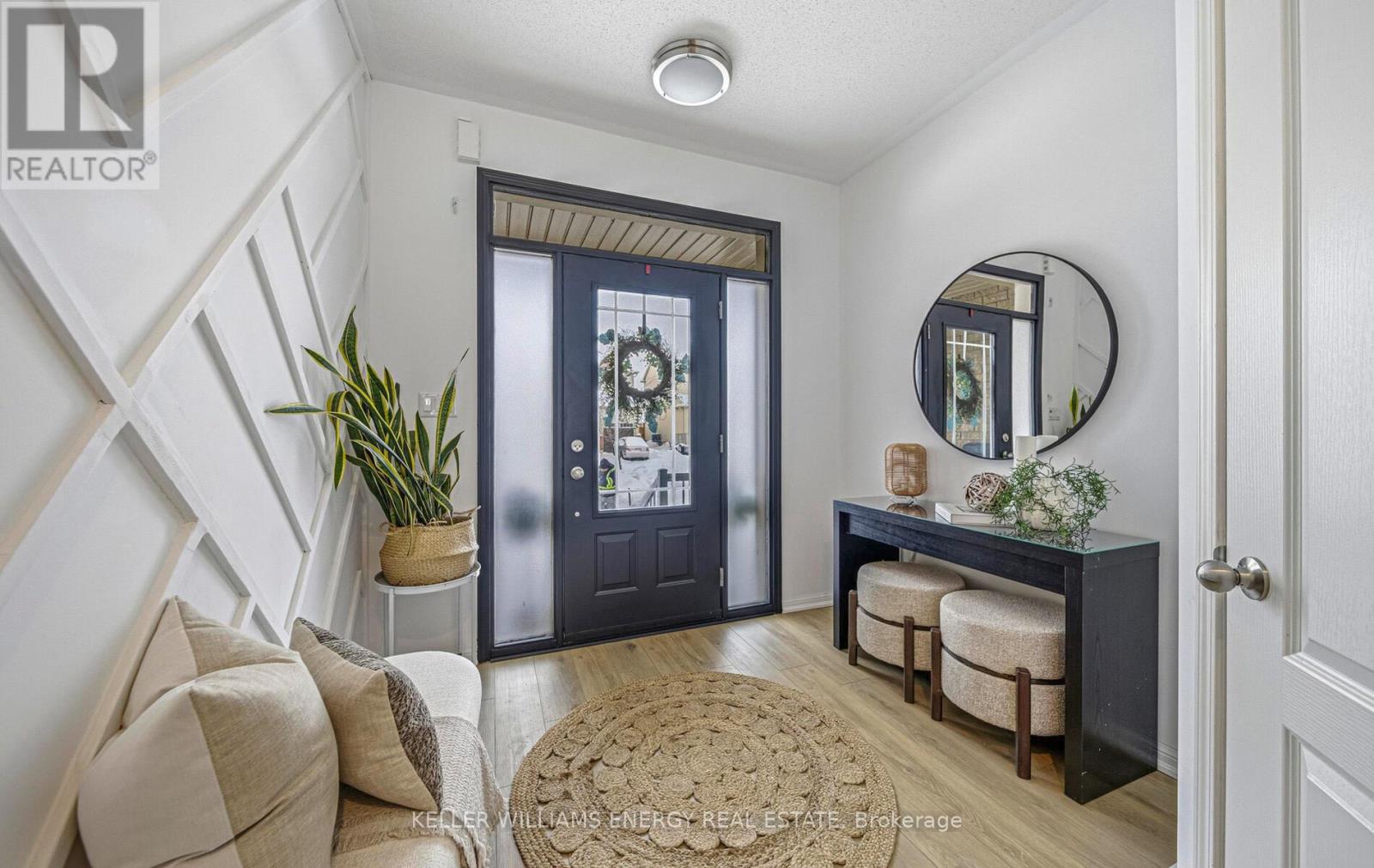 17 Don Hadden Crescent, Brock, Ontario  L0C 1H0 - Photo 4 - N12638254