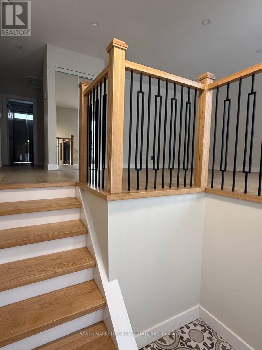 A - 1052 Cadboro Road, Ottawa, Ontario  K1J 8E1 - Photo 13 - X12647086