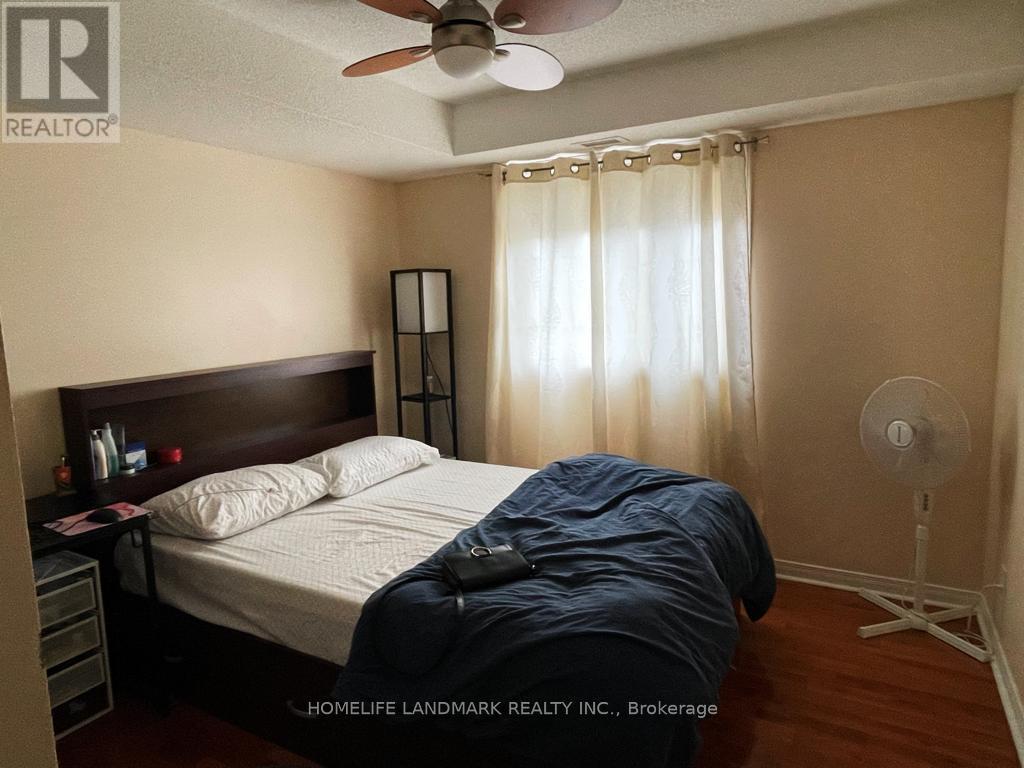 3310 - 4 Dayspring Circle, Brampton, Ontario  L6P 2Z5 - Photo 6 - W12653838