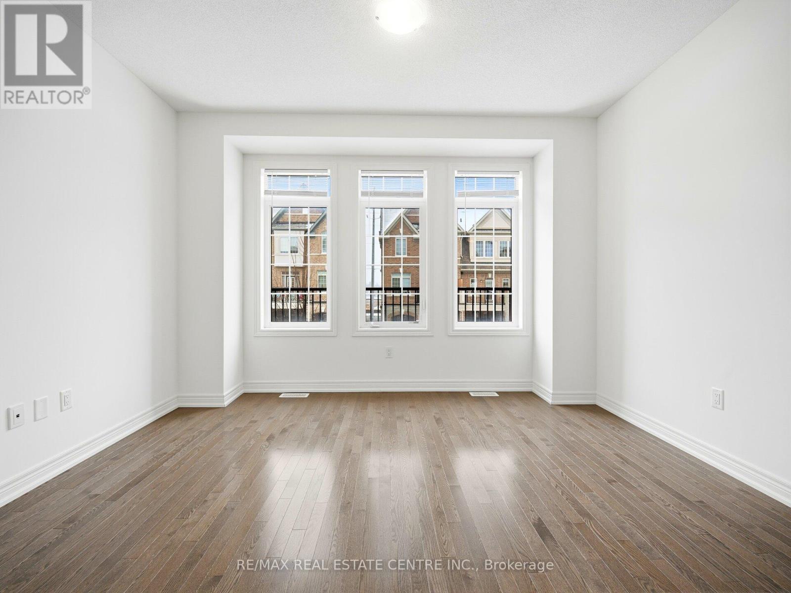 109 Fruitvale Circle, Brampton, Ontario  L7A 5C4 - Photo 10 - W12653840