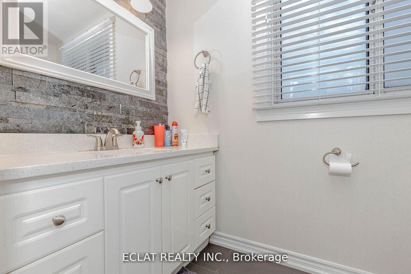 91 - 91 Baronwood Court, Brampton, Ontario L6V 3H7 - Photo 29 - W12653848