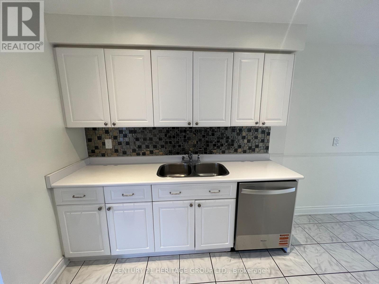 Main - 160 Don Head Village Boulevard, Richmond Hill, Ontario  L4C 7P9 - Photo 17 - N12516412