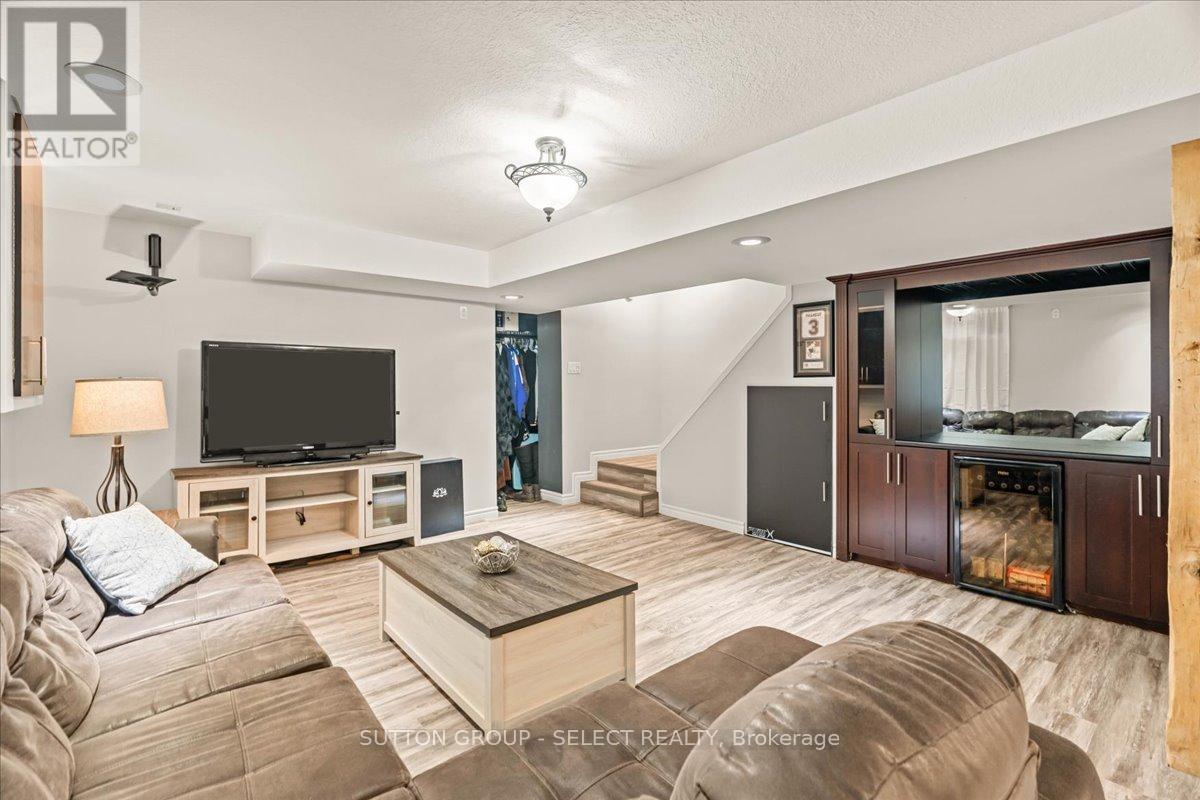 169 Saddy Avenue, London East, Ontario  N5V 4N1 - Photo 30 - X12653900