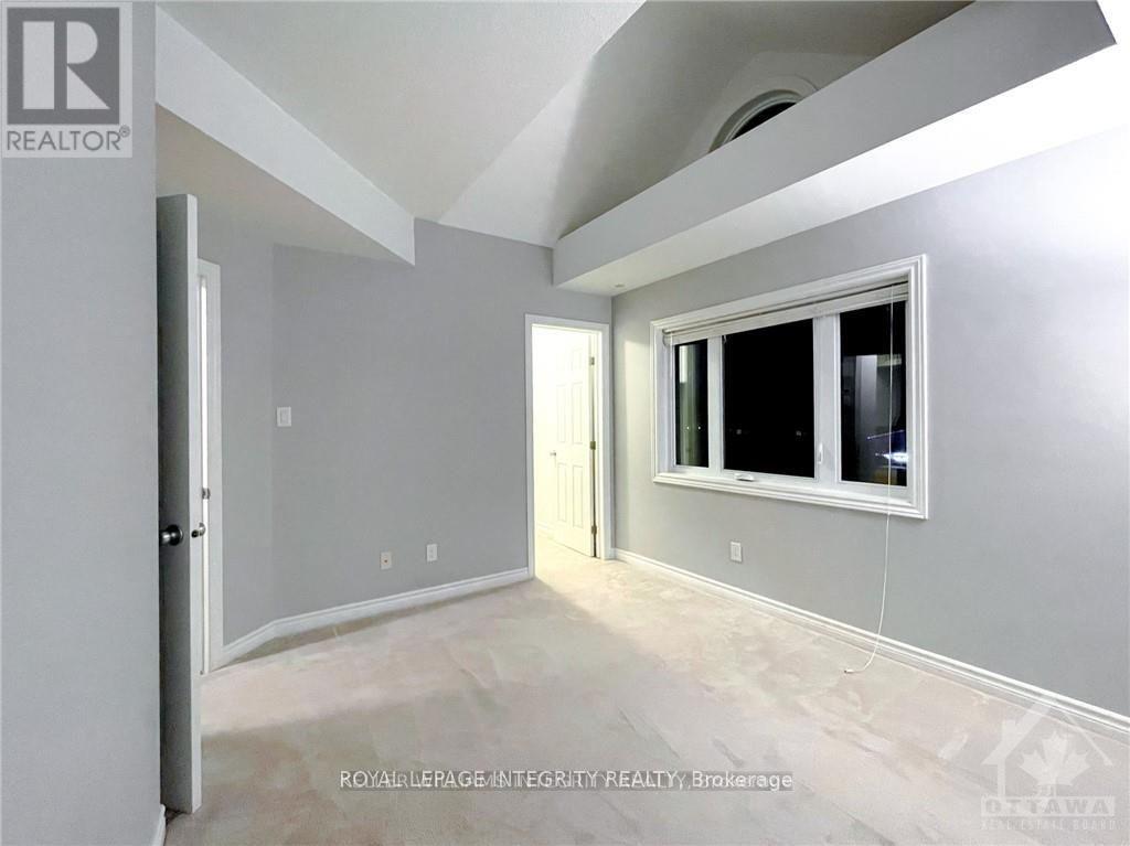 J - 103 Fraser Fields Way, Ottawa, Ontario K2J 5V1 - Photo 15 - X12653868