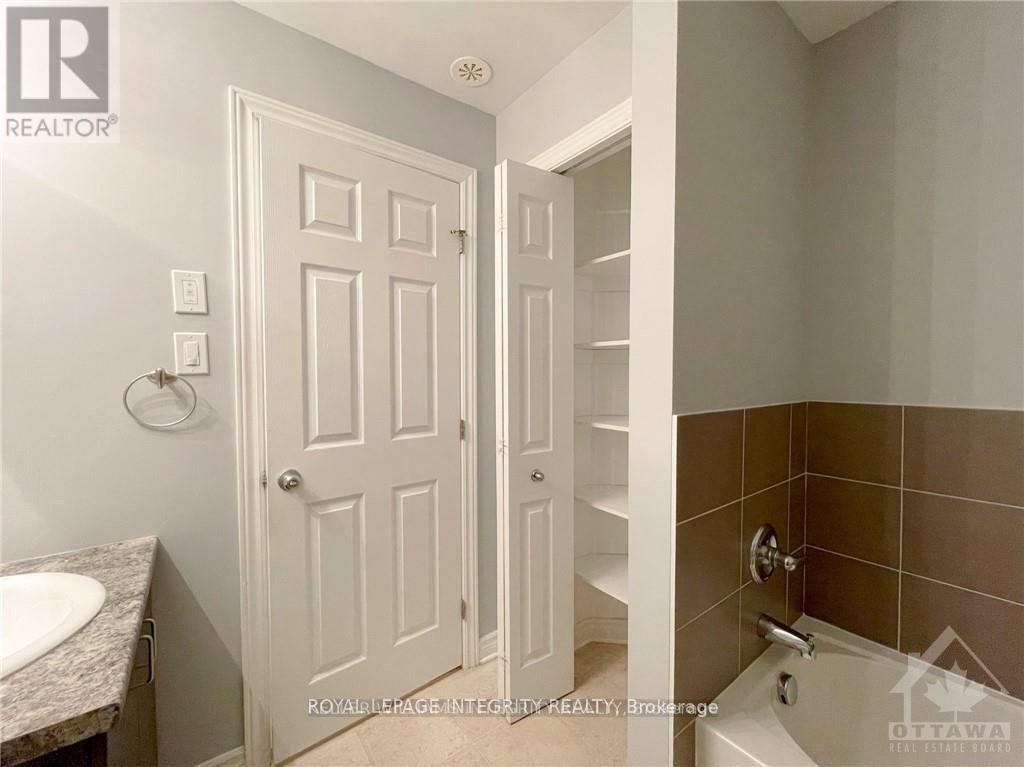 J - 103 Fraser Fields Way, Ottawa, Ontario K2J 5V1 - Photo 21 - X12653868