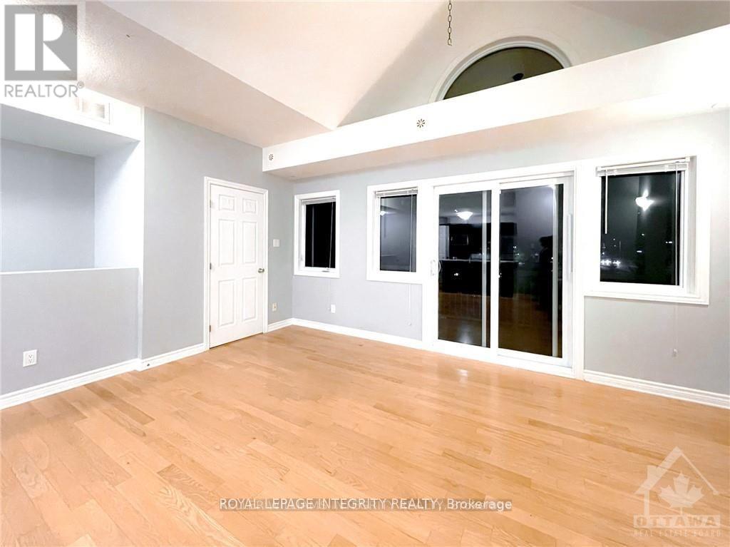 J - 103 Fraser Fields Way, Ottawa, Ontario K2J 5V1 - Photo 3 - X12653868