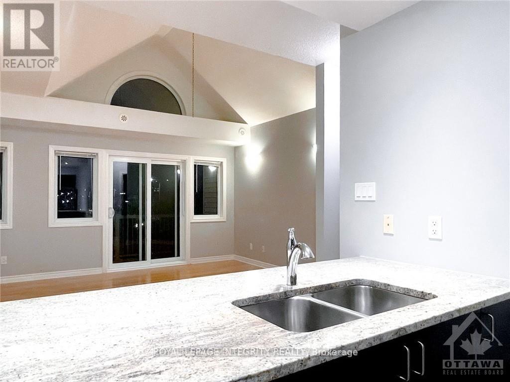 J - 103 Fraser Fields Way, Ottawa, Ontario K2J 5V1 - Photo 8 - X12653868