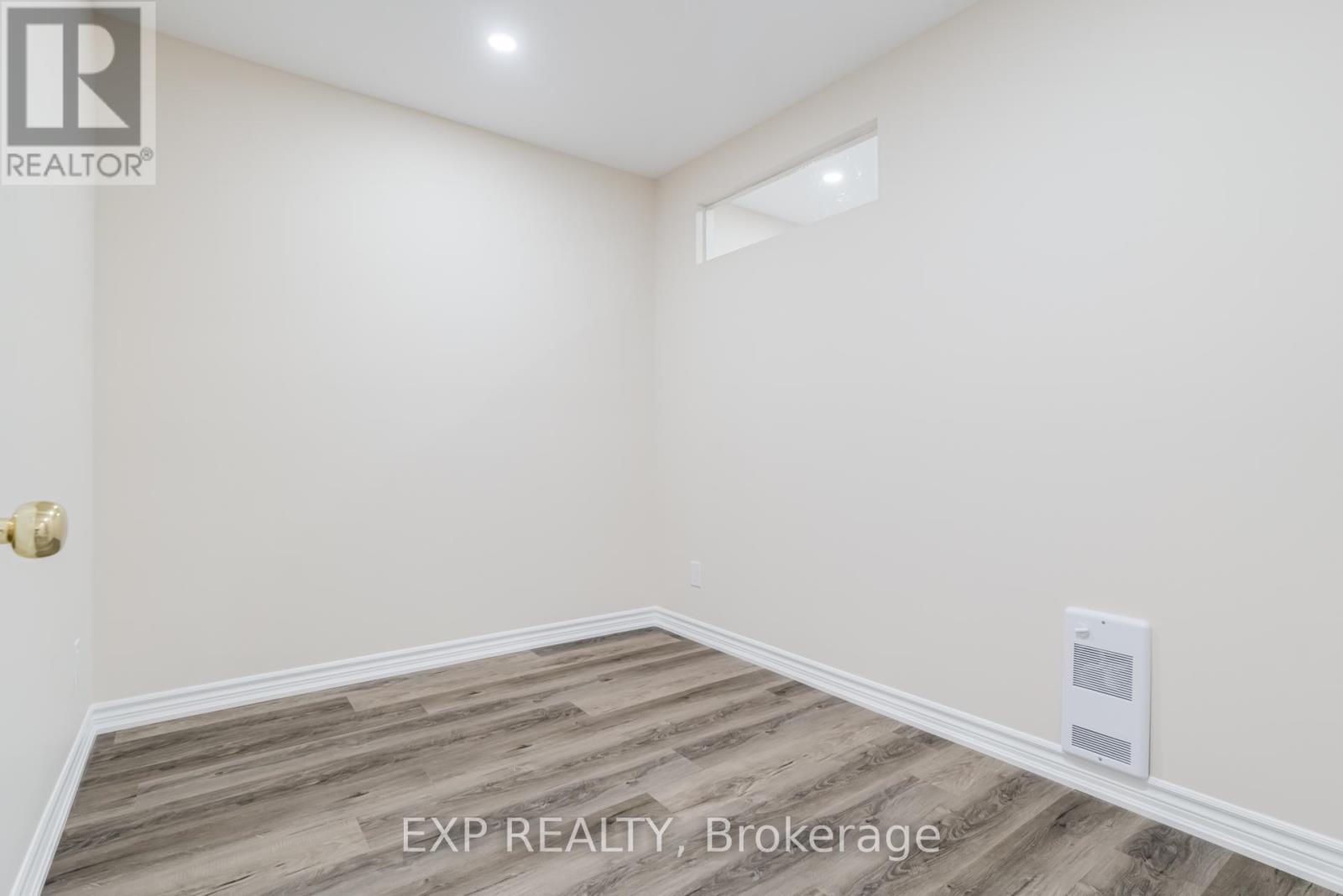 2nd - 384 Oakwood Avenue, Toronto, Ontario  M6E 2W3 - Photo 11 - C12653866