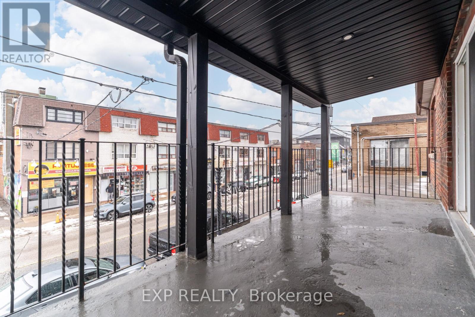 2nd - 384 Oakwood Avenue, Toronto, Ontario  M6E 2W3 - Photo 15 - C12653866