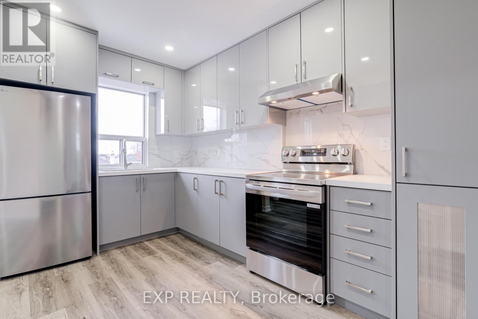 2nd - 384 Oakwood Avenue, Toronto, Ontario  M6E 2W3 - Photo 4 - C12653866