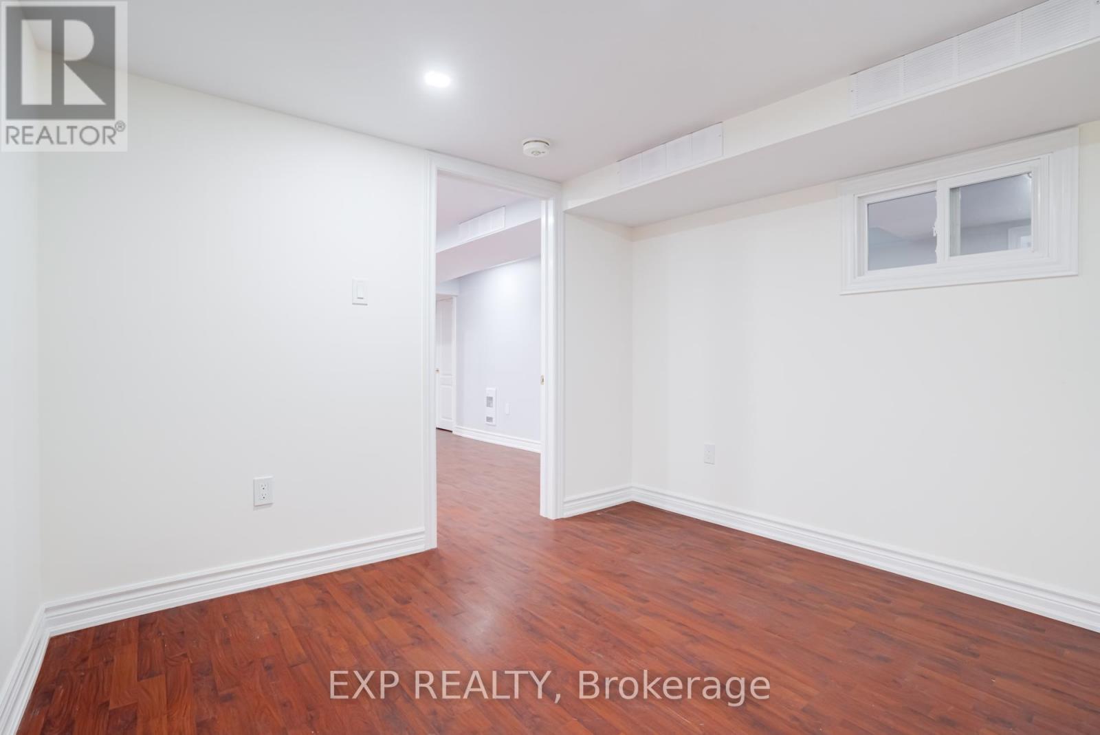 Lower - 384 Oakwood Avenue, Toronto, Ontario  M6E 2W3 - Photo 8 - C12653870