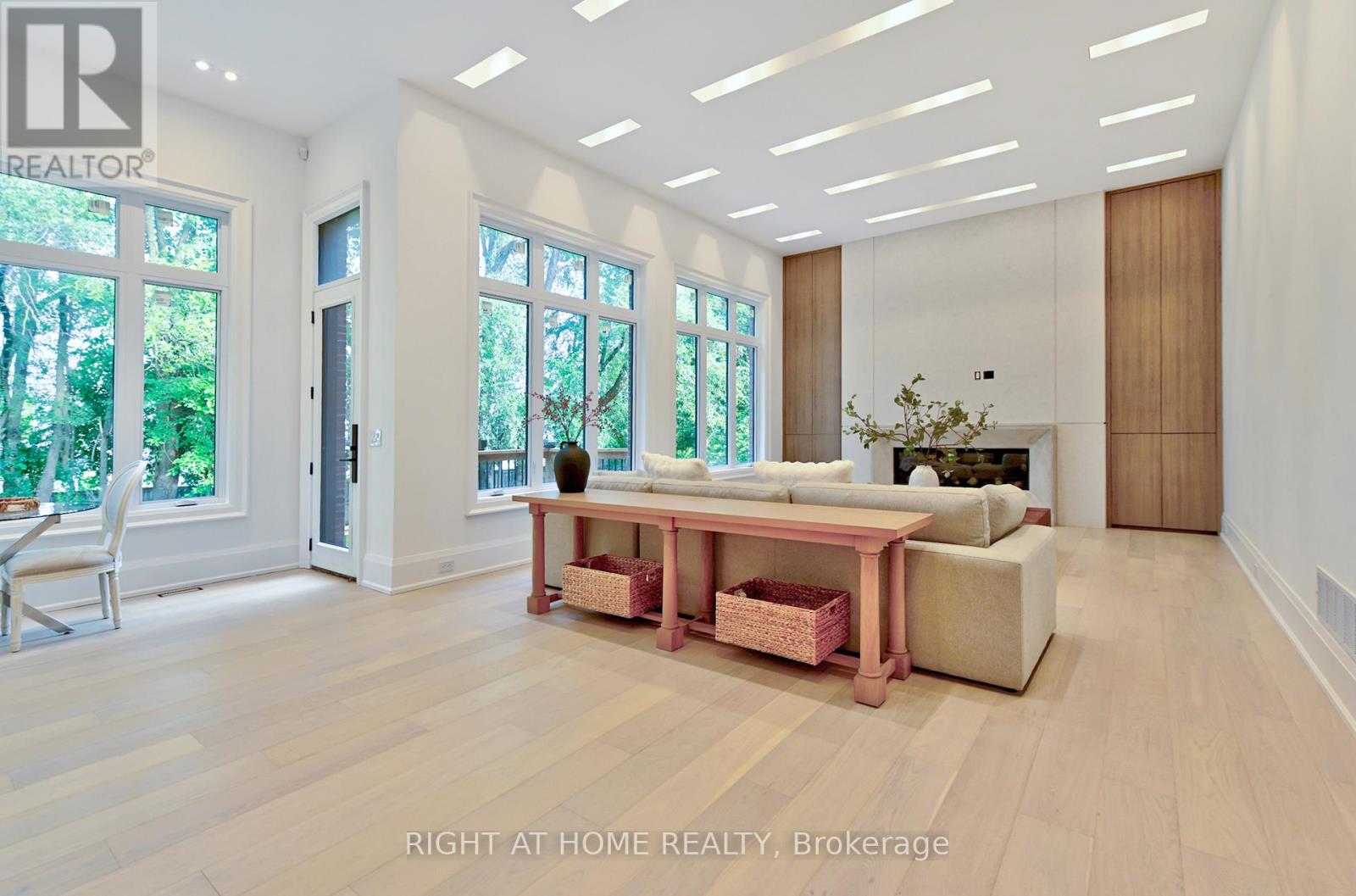 27 Hurlingham Crescent, Toronto, Ontario  M3B 2P9 - Photo 13 - C12653884