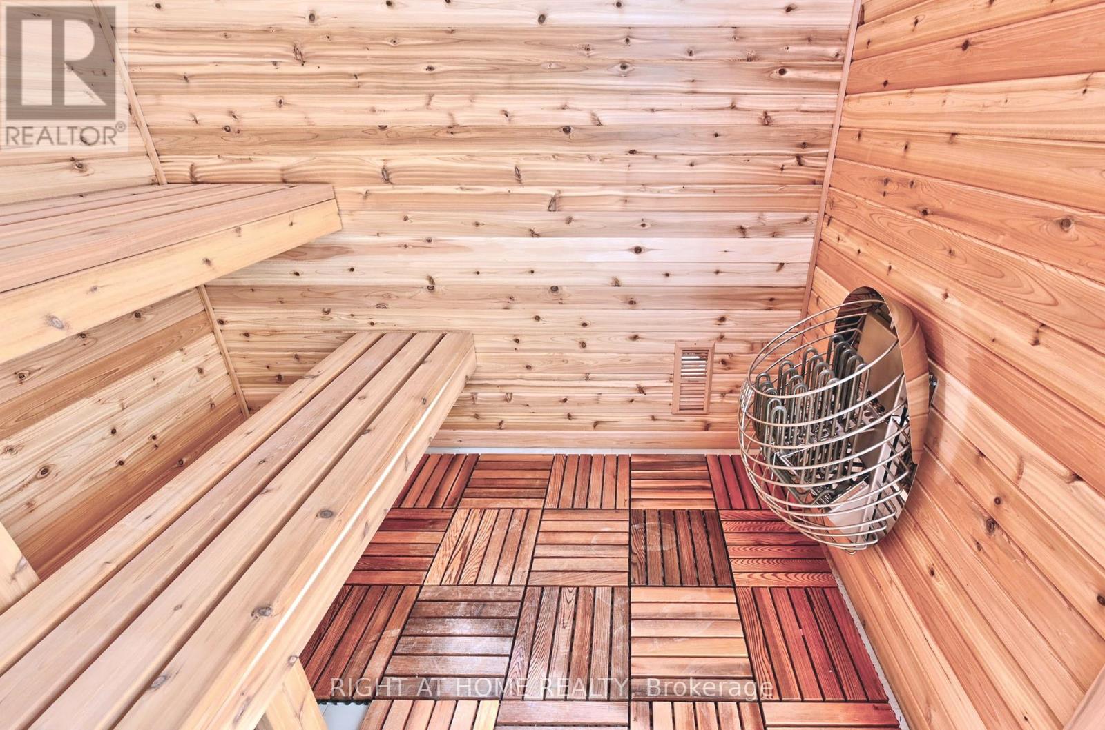 27 Hurlingham Crescent, Toronto, Ontario  M3B 2P9 - Photo 45 - C12653884