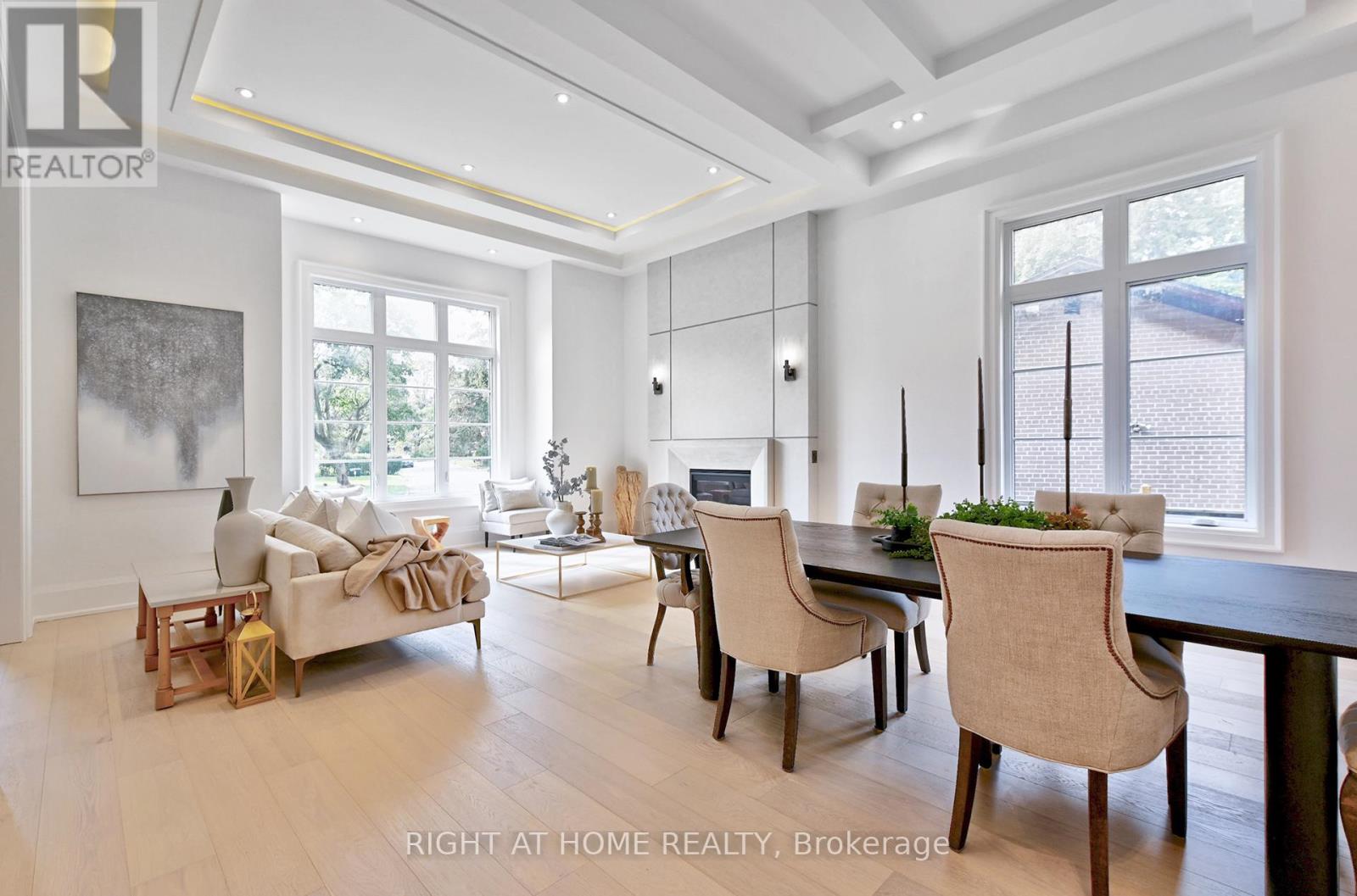 27 Hurlingham Crescent, Toronto, Ontario  M3B 2P9 - Photo 6 - C12653884