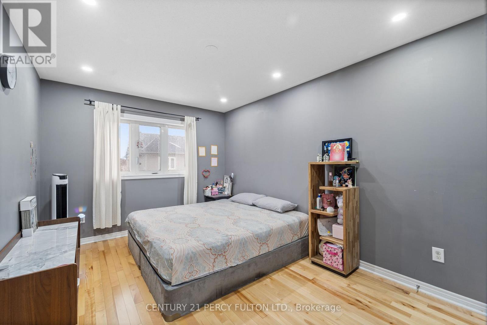 113 James Govan Drive E, Whitby, Ontario  L1N 0H4 - Photo 14 - E12653872