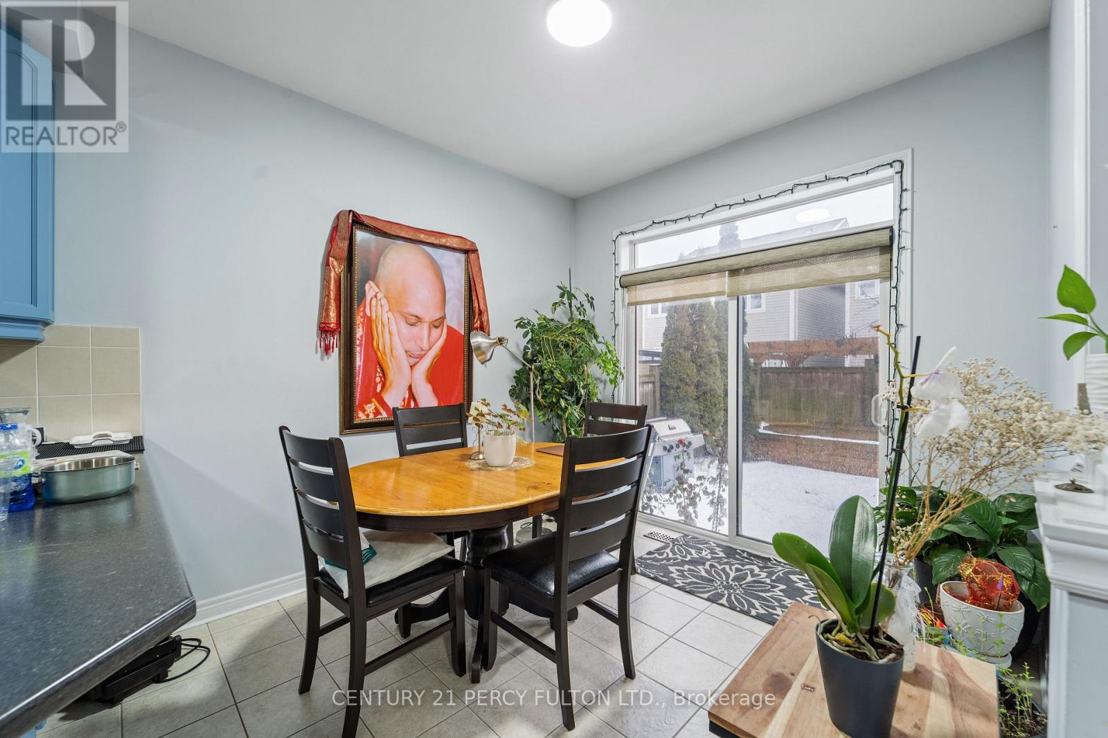 113 James Govan Drive E, Whitby, Ontario  L1N 0H4 - Photo 8 - E12653872