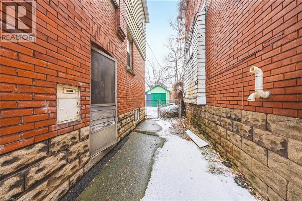 193 Edgemont Street S, Hamilton, Ontario  L8K 2J1 - Photo 24 - 40795226