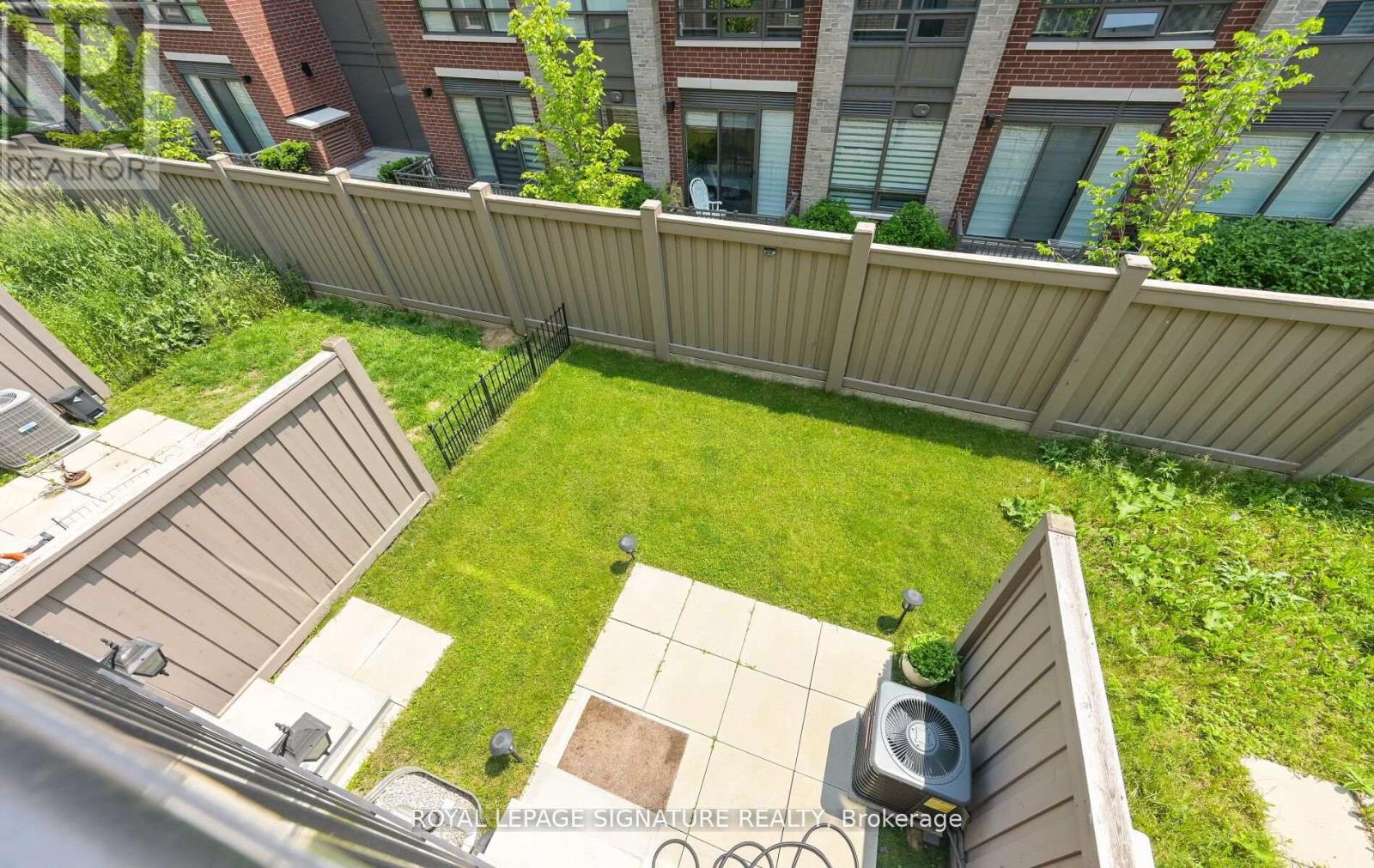 31 Faye Street, Brampton, Ontario  L6P 4M9 - Photo 17 - W12653874