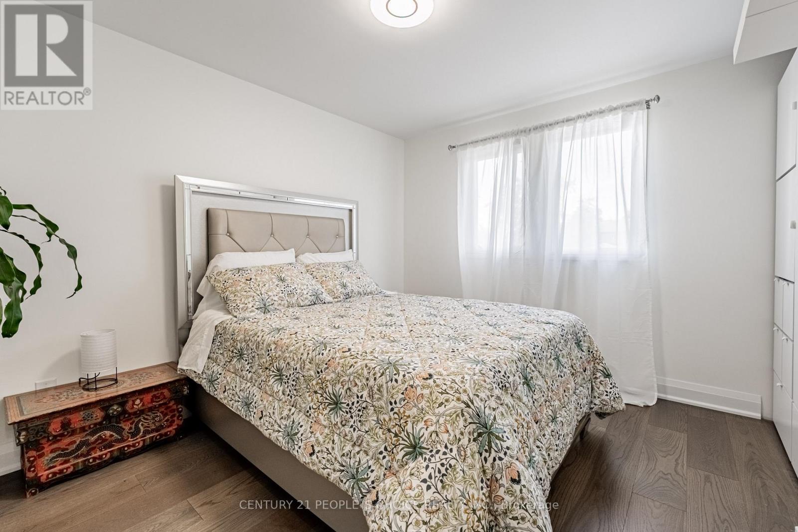 4631 Dunedin Crescent, Mississauga, Ontario  L5R 1M3 - Photo 17 - W12653892